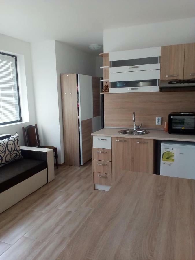 Appartement Studio Betty à Burgas Extérieur photo